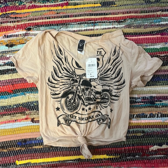 Windsor Tops - Windsor Top. New w Tags. Size Small.